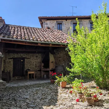 Olmares Picos De Europa Apartment