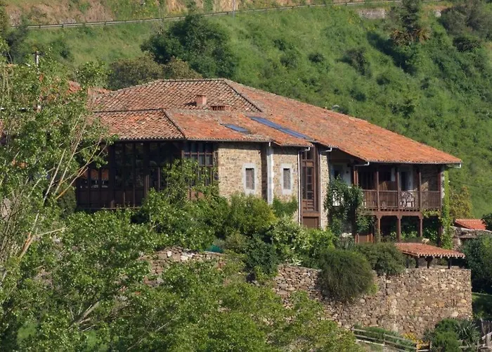 Olmares Picos De Europa * Pesaguero-La Parte